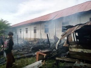 Asrama Santri Ponpes Darul Abror Garut Hangus Dilalap Api