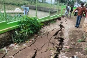 Pergerakan Tanah di Pasirwangi
