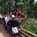 Lori: Permainan Anak Tradisional yang Kembali Tenar di Malangbong