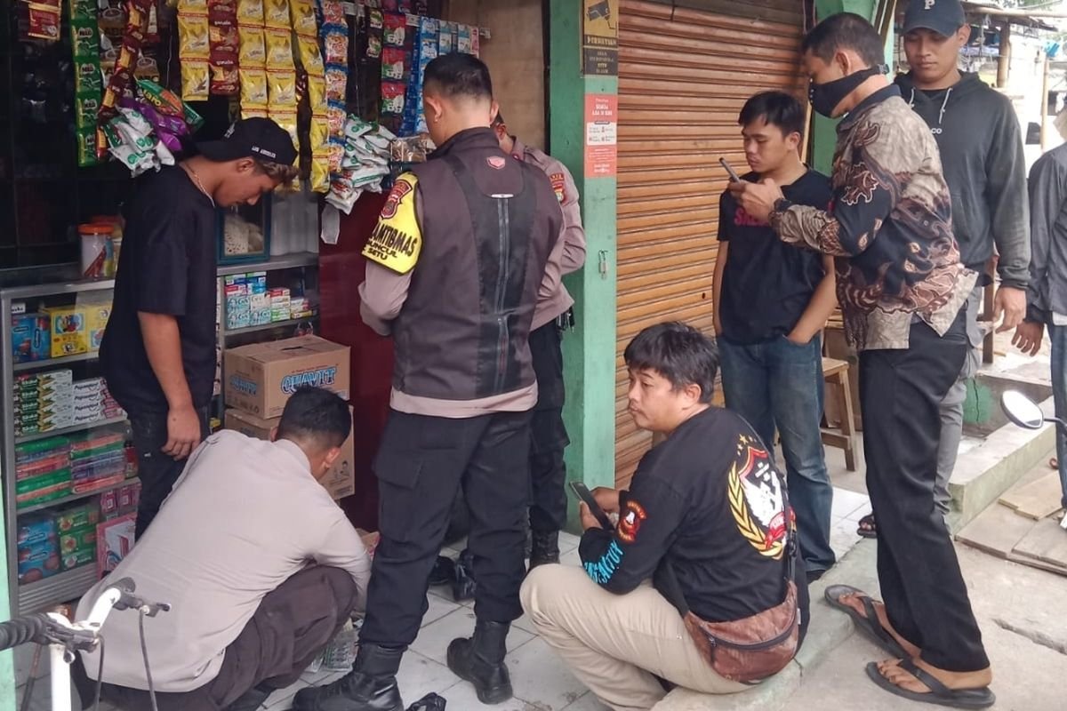 Razia Warung Terduga Jual Obat Terlarang