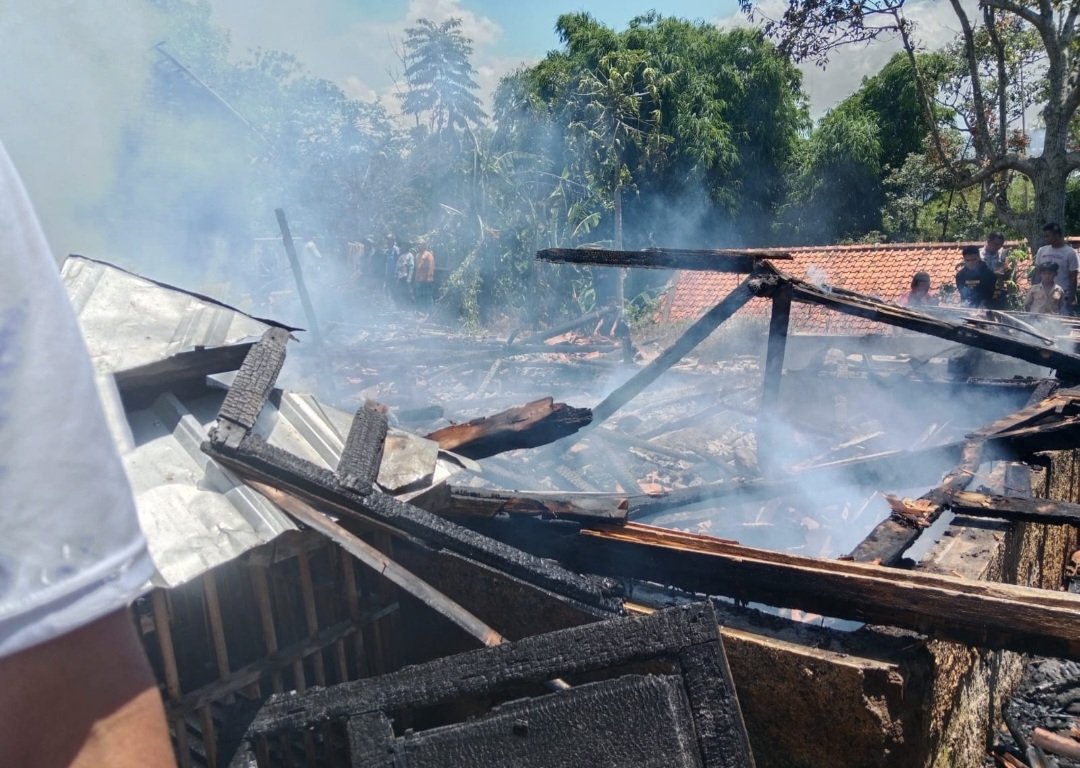 Lima Rumah Terbakar di Pasirwangi GARUT