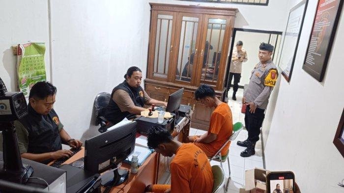 Nyamar Jadi Kuli. Maling Curi Kran dan Shower