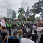 Ribuan Driver Ojol Garut Turun ke Jalan
