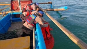 Warga Bandung Tenggelam Terseret Ombak di Pantai Karangpapak Garut